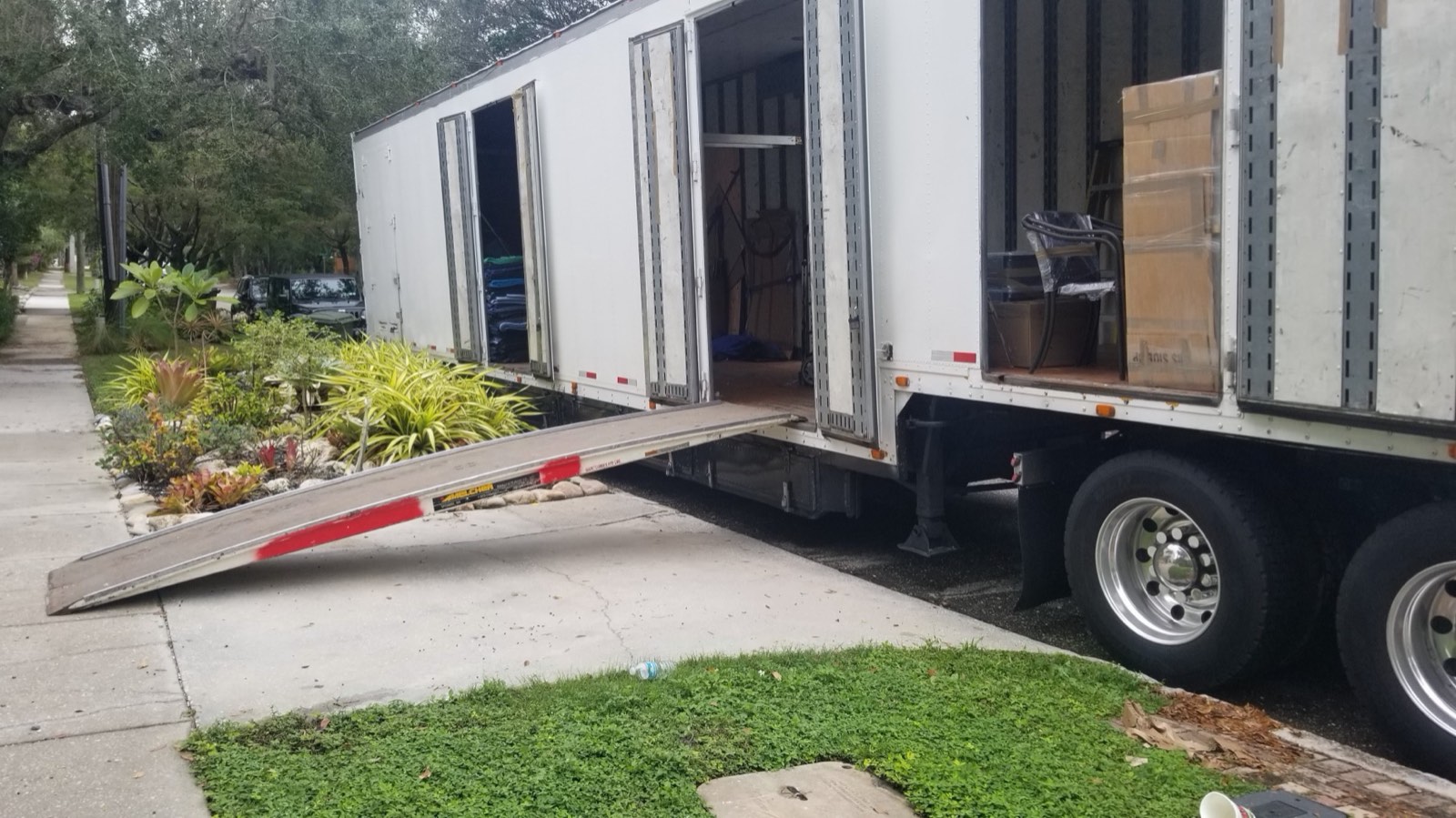Safe & Gun Safe Moving - Moving a safe is a job for the right equipment
