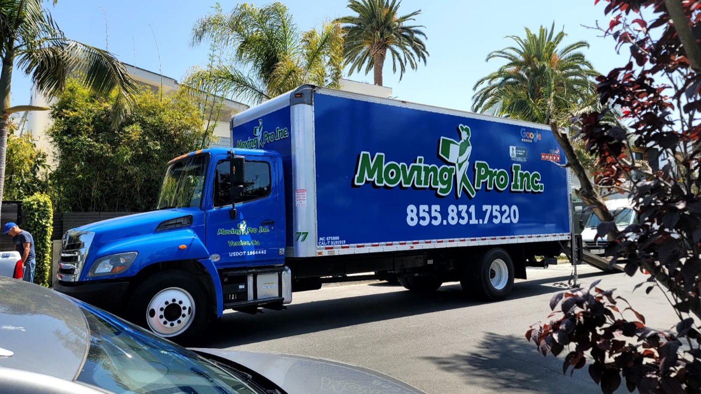 Same-day last-minute studio move in Playa del Rey